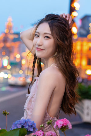 美女下部隐私无视频