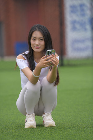 日本中文字幕不卡高清网站