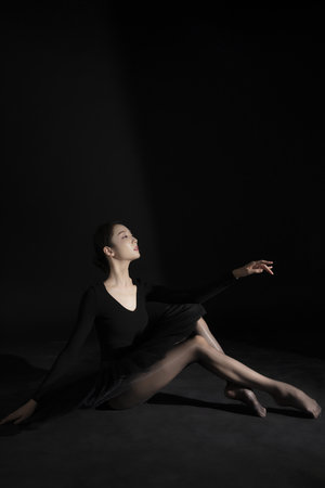 小水水喷白浆喷水