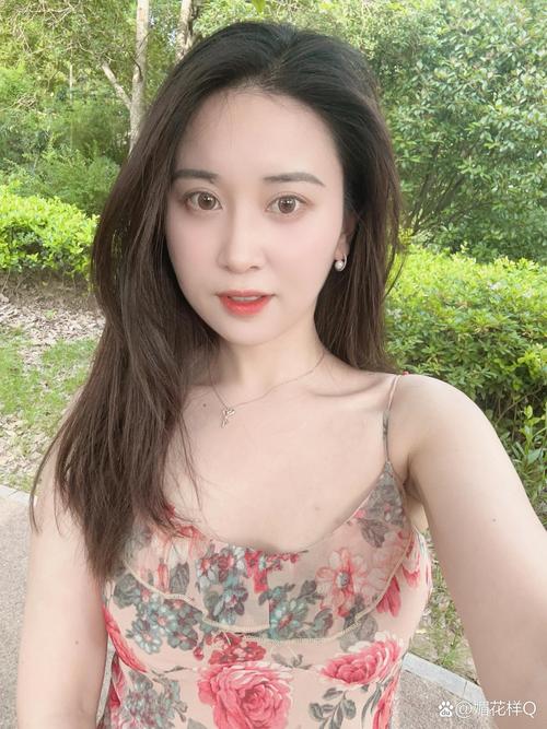 国模冉玥玥生殖欣赏