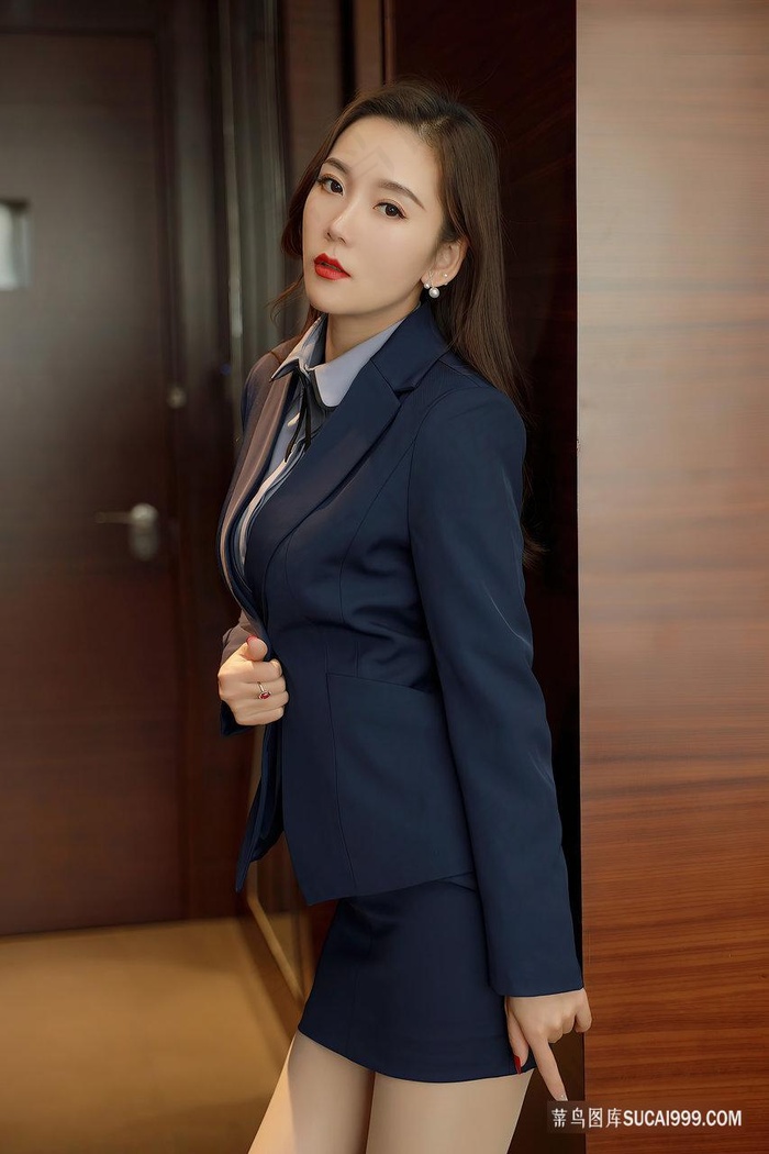 黄黄的网站在线观看