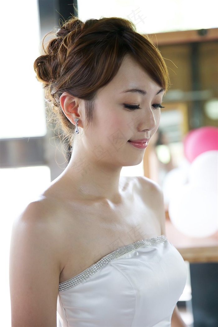 风和日丽秦俊杰