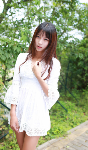 九月丁香激情综合婷婷玉立