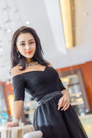 老色鬼在线观看