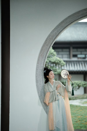 法国少女1979完整版电影