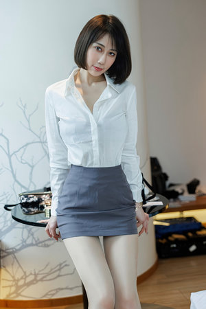 三级艳女在线观看