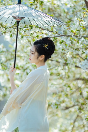 2018亚洲日韩在线观看视频